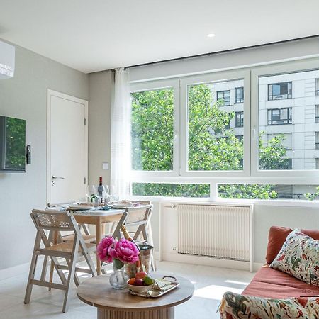 De Montescal - Hot Tub And Ac Cosy Apartment A Prime Location 40M2 Paris Luaran gambar