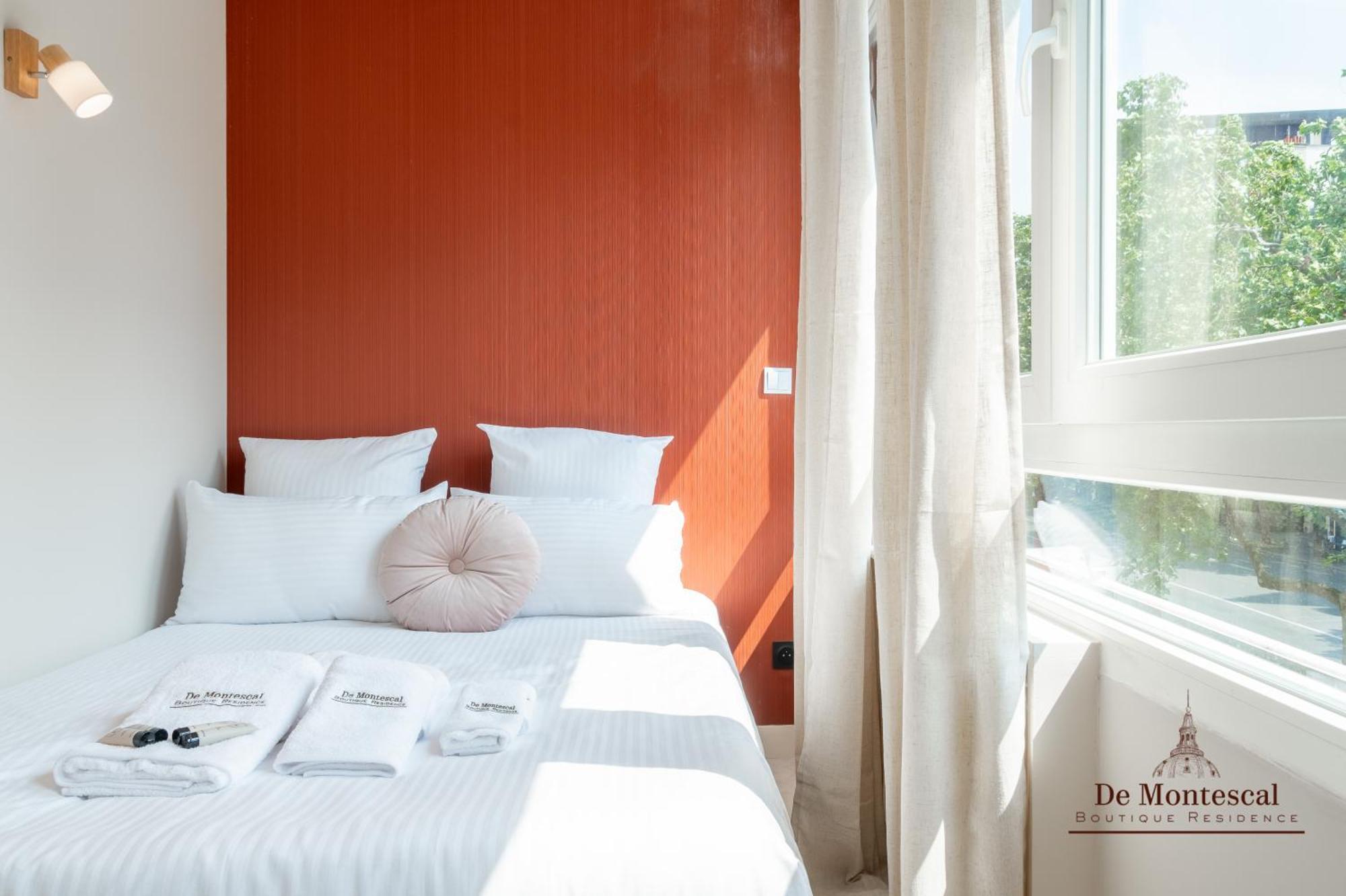 De Montescal - Hot Tub And Ac Cosy Apartment A Prime Location 40M2 Paris Luaran gambar
